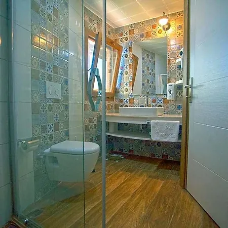 Sunset Hotel 3*